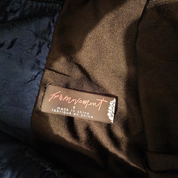 Free People Women’s Teal Shorts High Rise Active Wear Casual Small - Picture 5 of 9